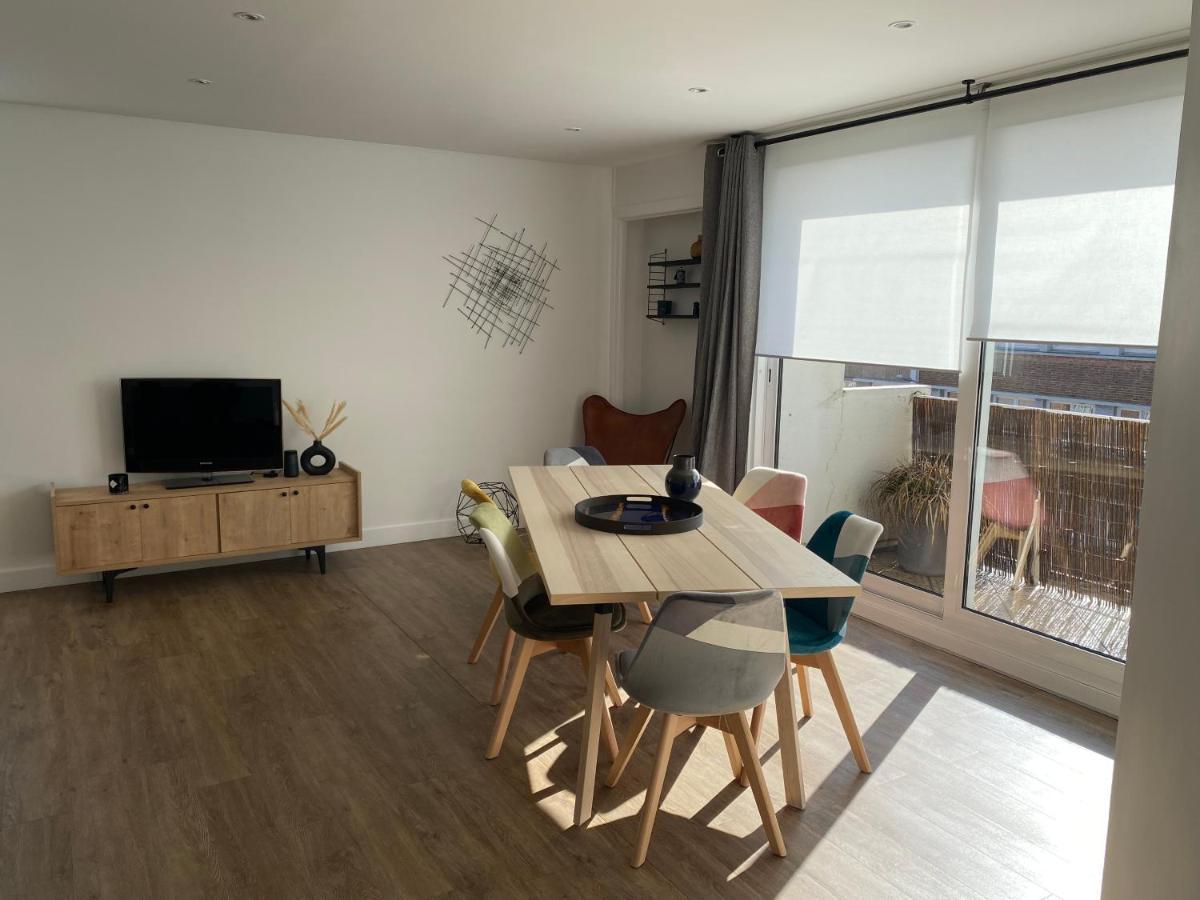 Appartement Situe En Centre Ville Super Lumineux Dunkirk Exterior photo